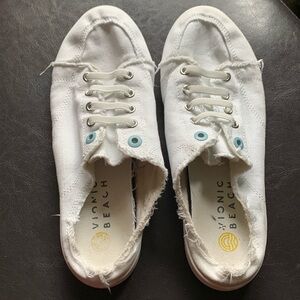 Vionic Beach Slip-On Sneakers